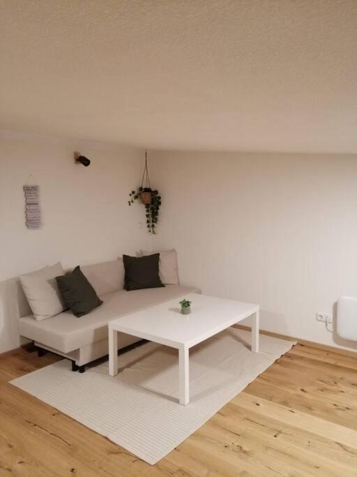 Gesamtes Haus Mit Garten - 100% Privatsphaere Dom wakacyjny *